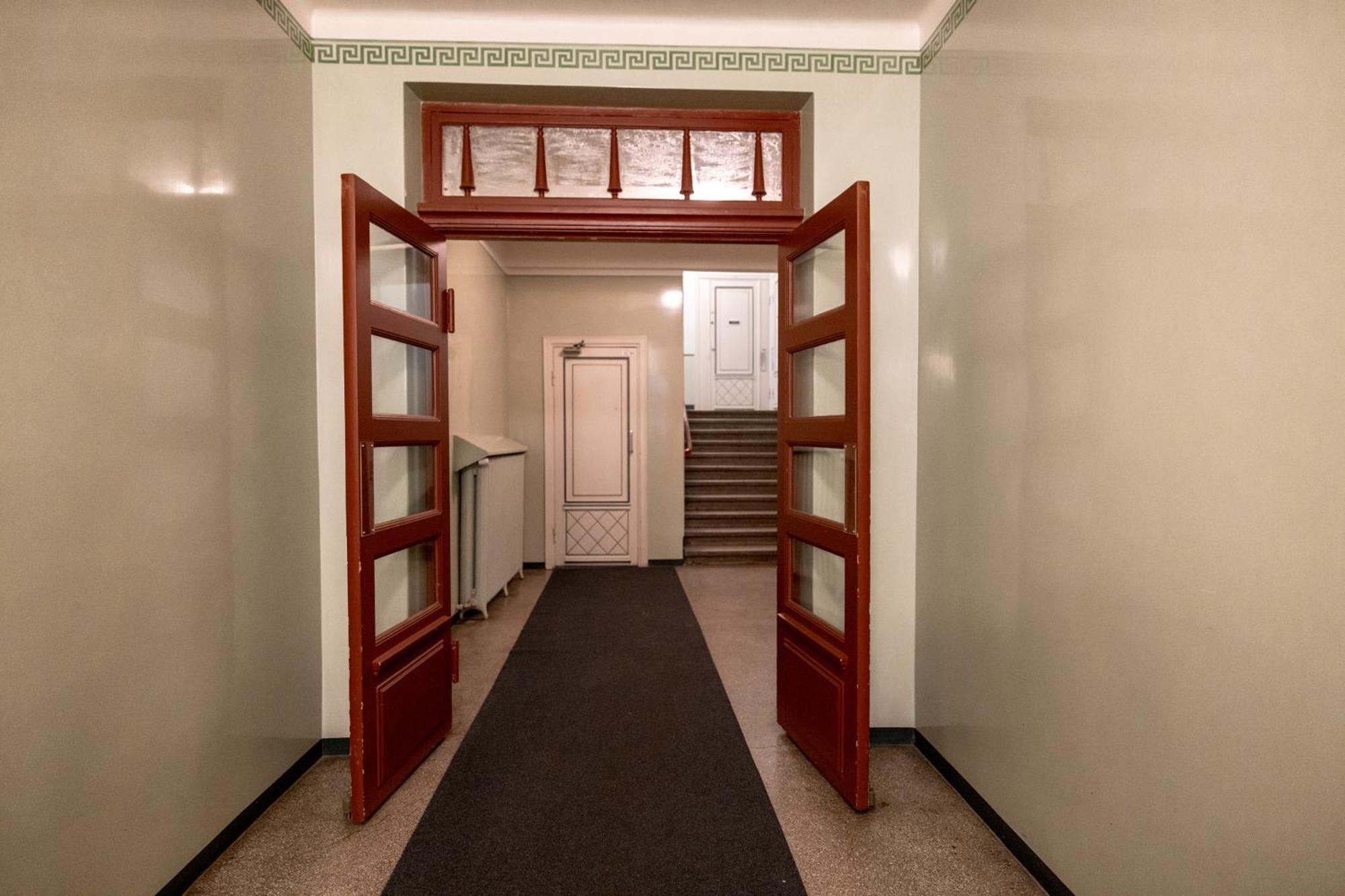 Poista 2ndhomes 117 M2 Bright Top Floor 3 Bedroom With Sauna In Center Helsingfors